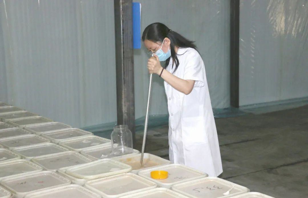 黑蜂椴树雪蜜 - 第18张 黑蜂椴树雪蜜 - 第18张