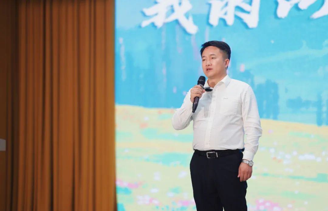 远方好物走进阿勒泰,吉木乃县委书记李林飞一行接待远方溯源团队 (4).jpg