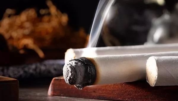 女性艾灸后，最常见3种情况，弄懂了你就是艾灸行家 - 第2张