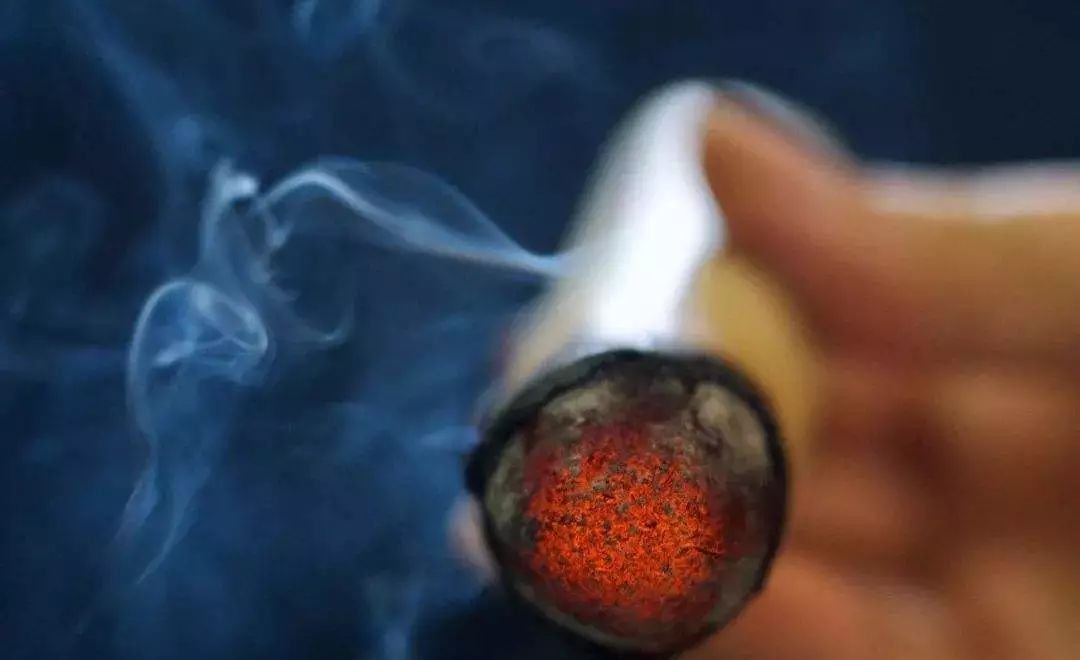 艾灸让你上火了吗?史上最全的穴位灭火法在这里! - 第2张 艾灸让你上火了吗?史上最全的穴位灭火法在这里! - 第2张