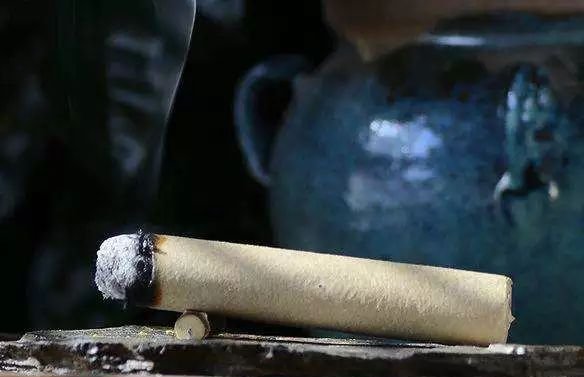 艾灸让你上火了吗?史上最全的穴位灭火法在这里! - 第3张 艾灸让你上火了吗?史上最全的穴位灭火法在这里! - 第3张