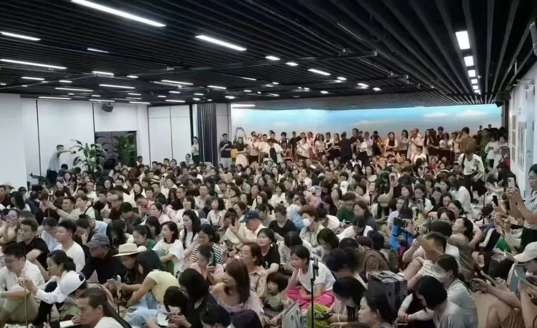 远方好物新实体模式“神操作”,让实体店起死回生燃爆希望! - 第1张 远方好物新实体模式“神操作”,让实体店起死回生燃爆希望! - 第1张