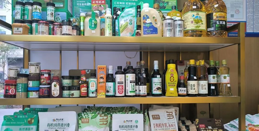 实体店永远不缺搞流量的方法——某团、某音玩得溜的老板大有人在,但为啥还是总缺客户? - 第1张 实体店永远不缺搞流量的方法——某团、某音玩得溜的老板大有人在,但为啥还是总缺客户? - 第1张
